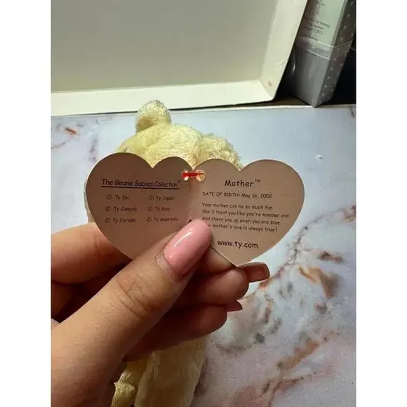 Mother Beanie Baby - Celebrate Mom with Cuddly Love! - Picture 2 of 3